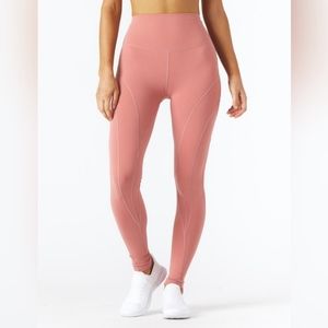 NWT Glyder Regency Legging in Clay